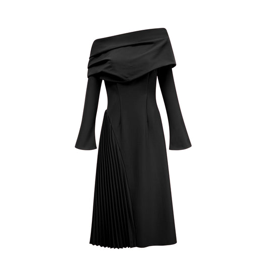 Valentine high-slit pleated maxi dress in Black