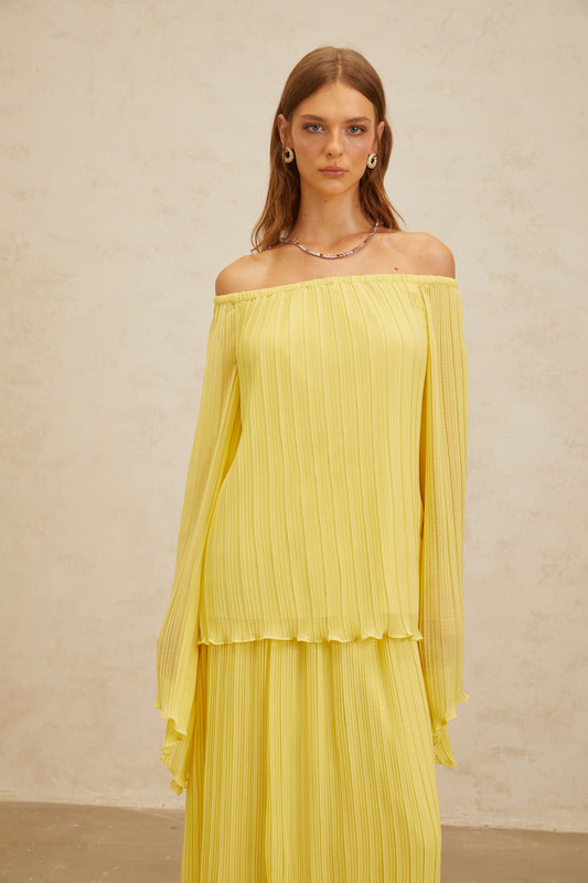 Yseult Yellow Pleated Casual Blouse & Skirt Set