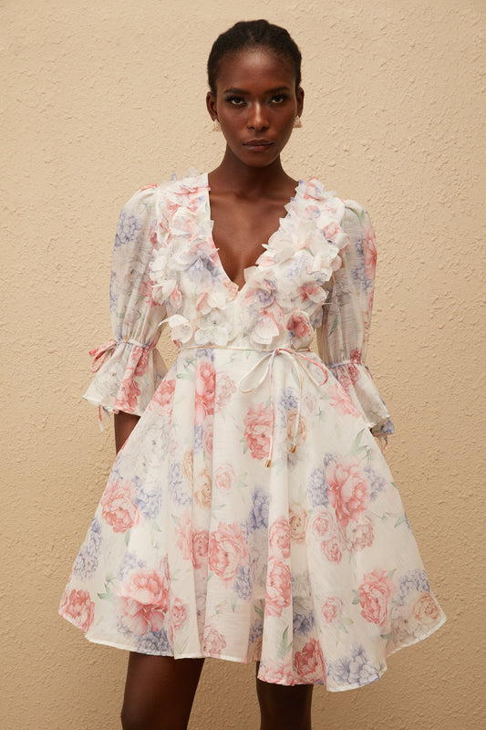 Téa White Floral Appliqué Mini Dress