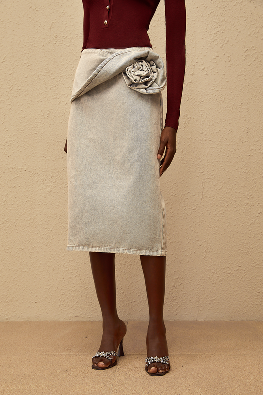 Zélie Blue Floral Appliqué Denim Midi Skirt