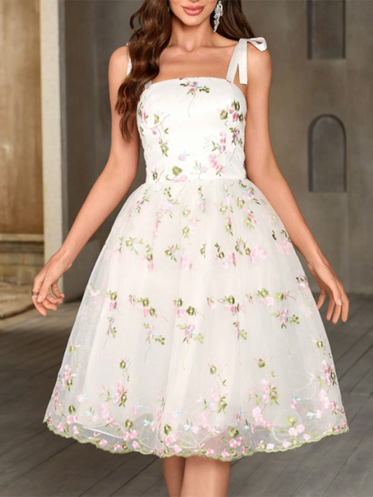 Women's Embroidered Suspender Waist A-line Midi Dress MDA1810F4Y